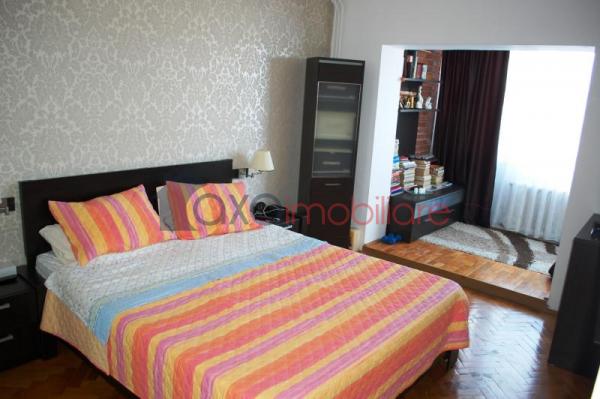Apartament 3 camere de vanzare in Cluj-napoca, cartier Manastur