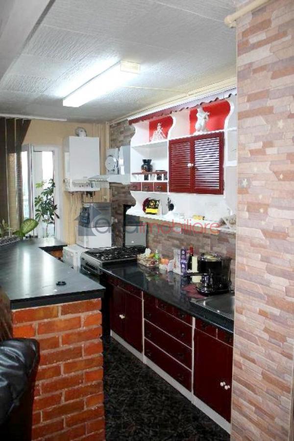 Apartament 3 camere de vanzare in Cluj-napoca, cartier Manastur