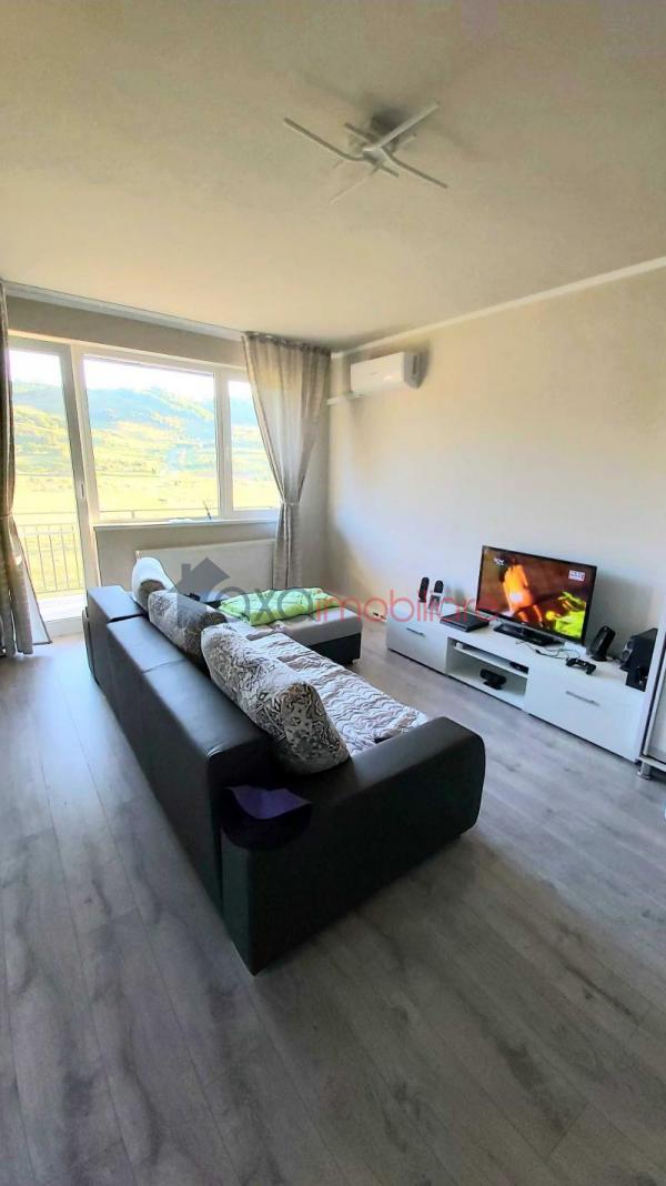 Apartament 2 camere de vanzare in Floresti
