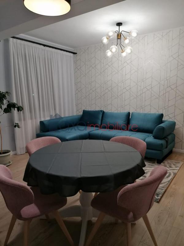 Apartament 3 camere de vanzare in Floresti