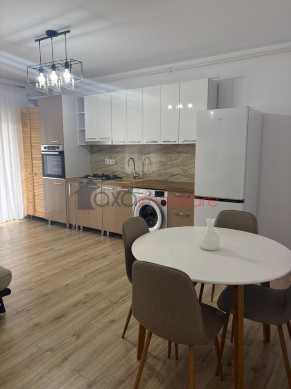 Apartament 2 camere de vanzare in Floresti