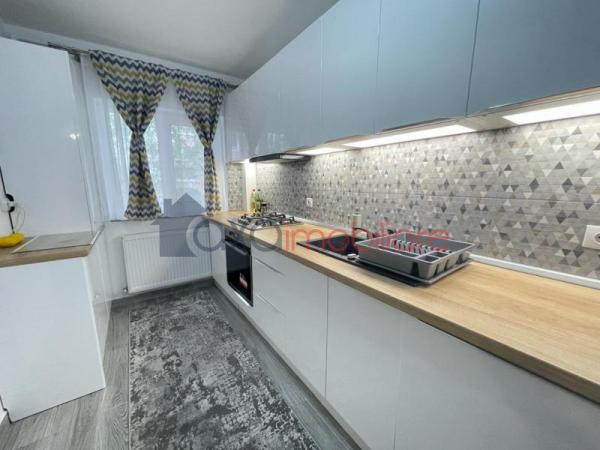 Apartament 2 camere de vanzare in Floresti